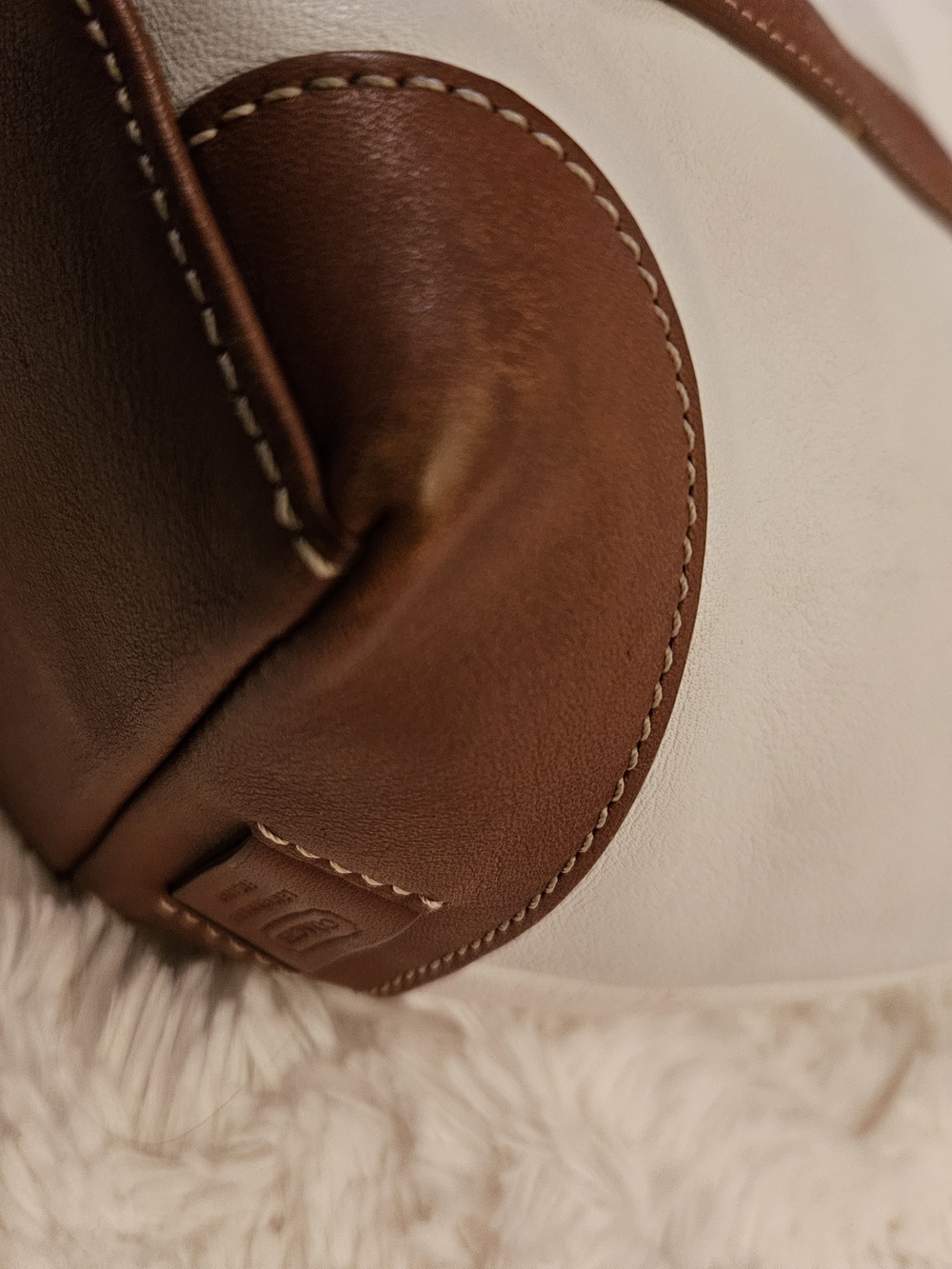 Coach✨️2004 Hamptons Two Toned Leather Tote Bag - Picture 7 of 16
